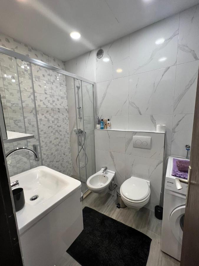 Botarius Apartment